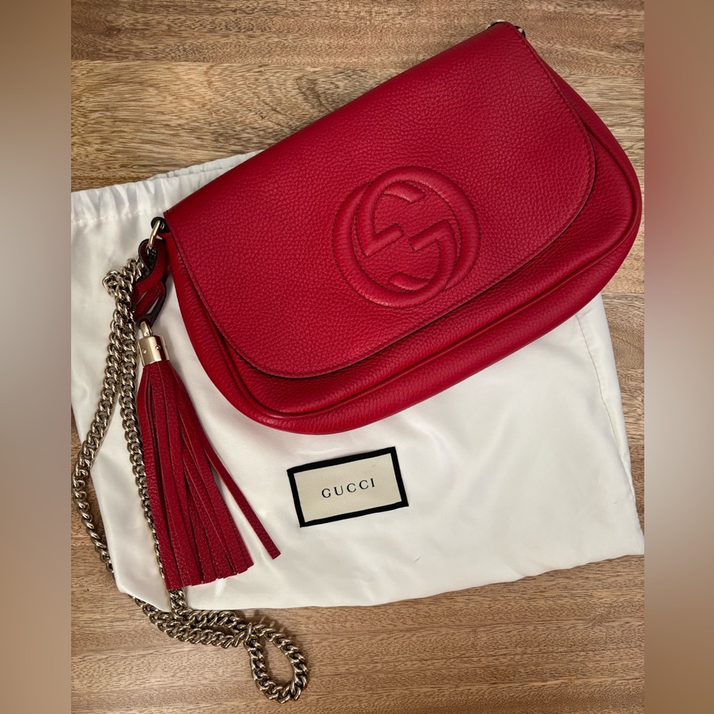 Gucci Red Interlocking G Soho Medium Leather Bag … - image 1